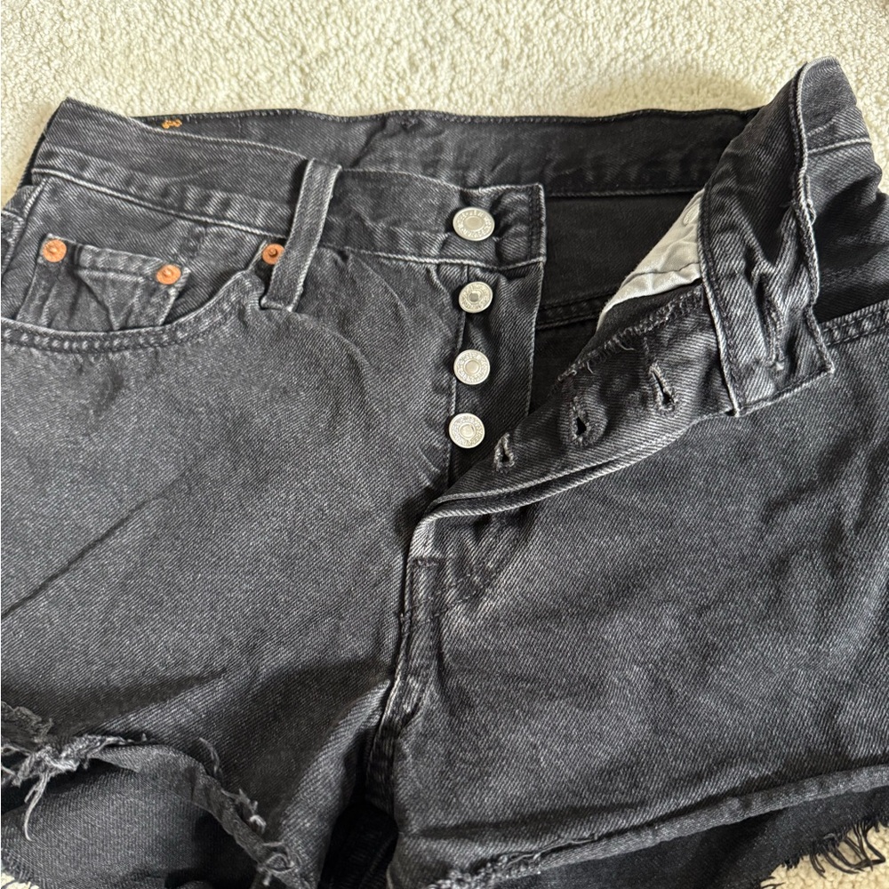 Levi’s Black Denim Women's Shorts Size 25
